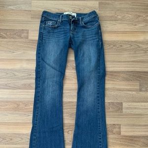 Hollister Jeans 👖 (Size 25)